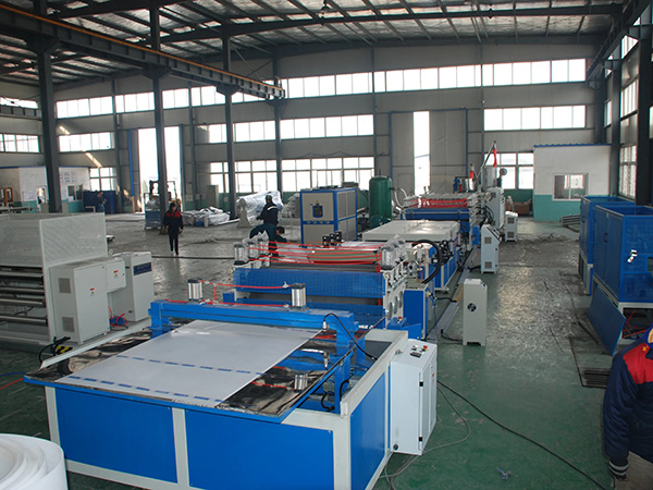 PC hollow grid plate production line