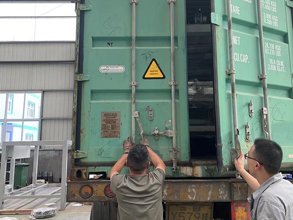 Shipping to Malaysia